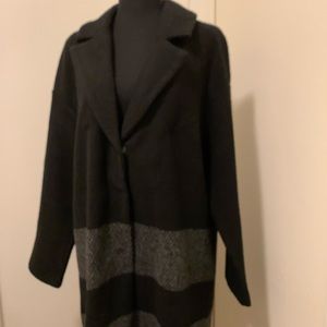 Tahari Sweater Coat with Fringed Hem Size L